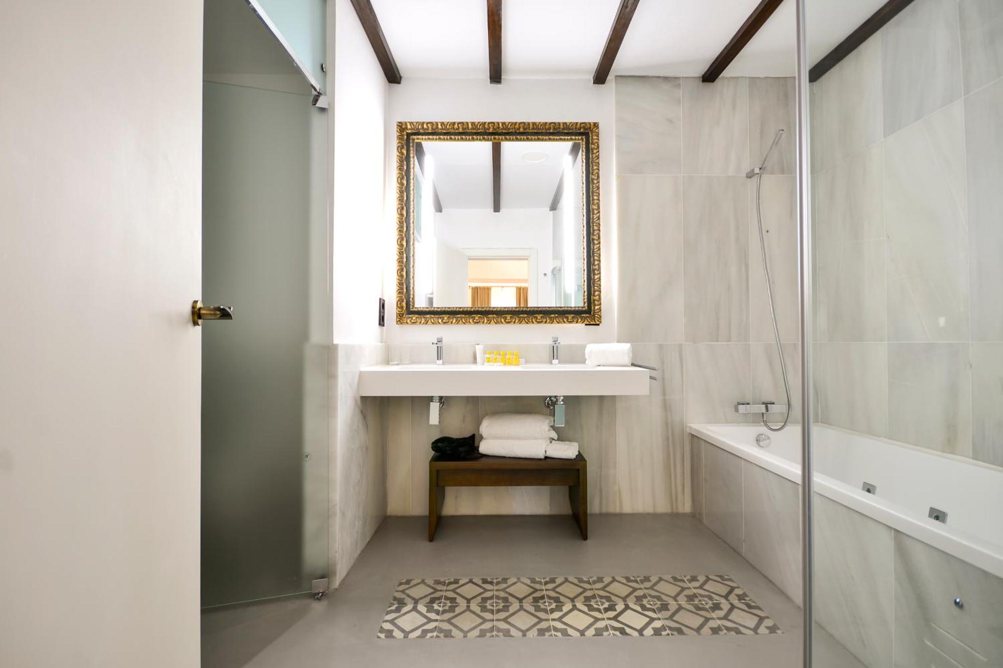 Royal Alcazar Suite room terrace